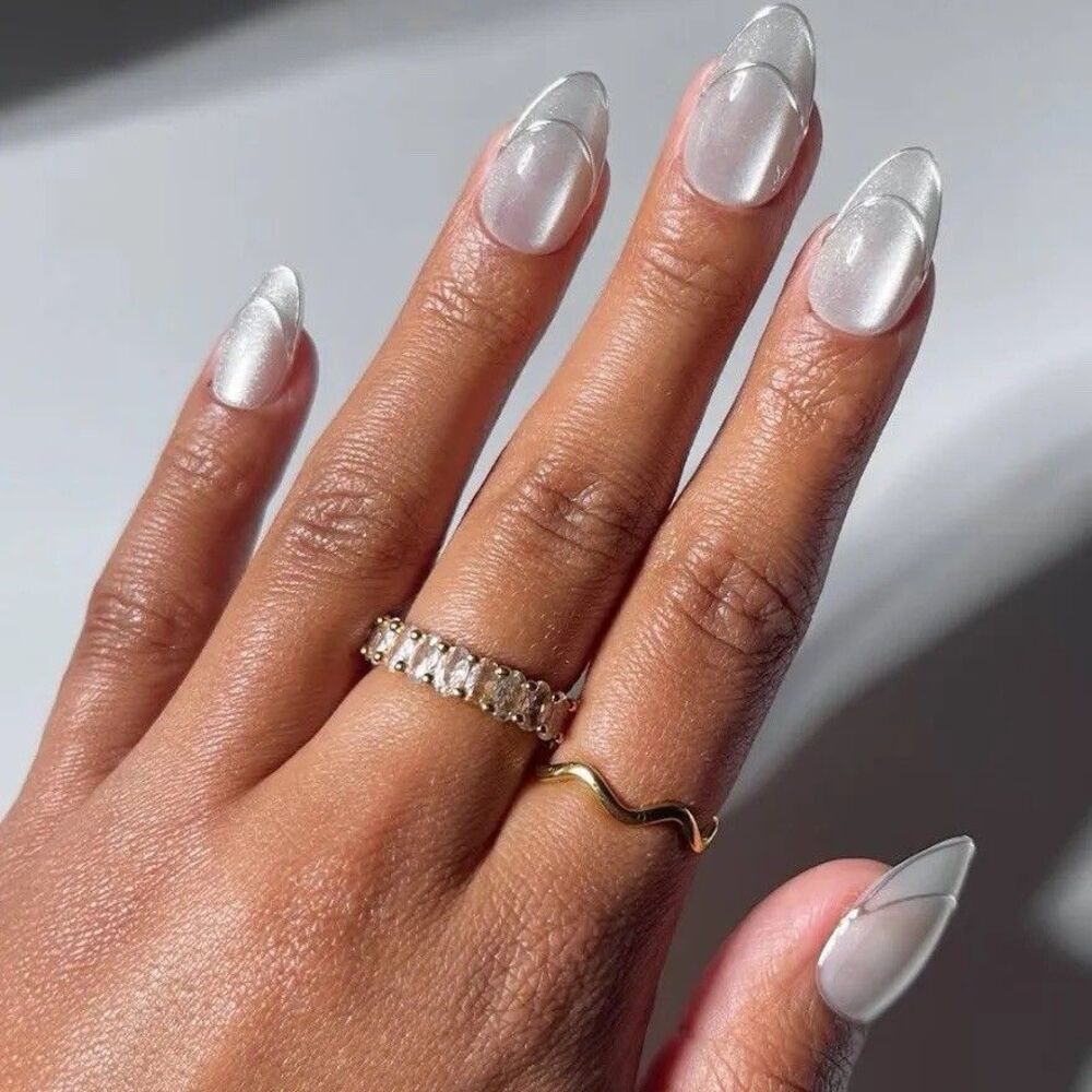 Glamnetic Heavenly Metal Press On Nails Short Almond Silver Shimmer Velvet NIB